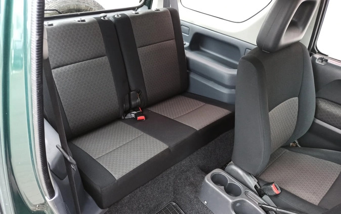 Suzuki Jimny cena 29900 przebieg: 157892, rok produkcji 2006 z Mszczonów małe 667